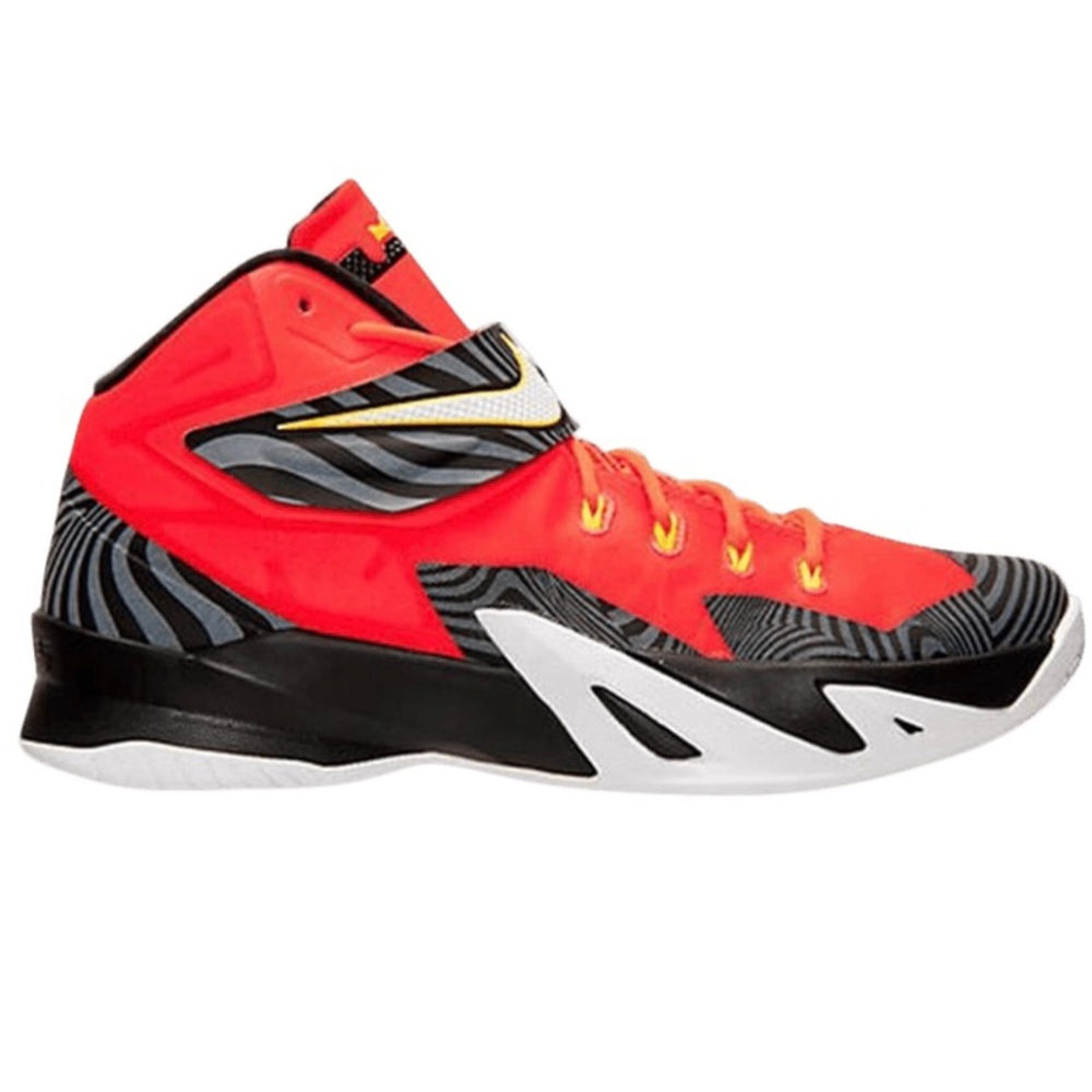 NIB Lebron Soldier 8!!